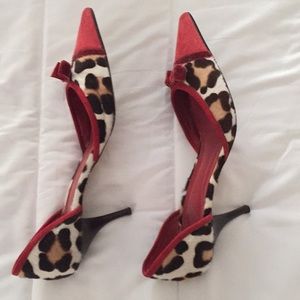 Coach heels size 8 B